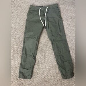 Vuori Womens Ripstop Pant size M